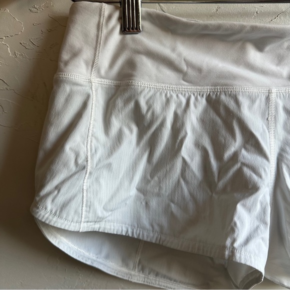 Lululemon Speed Up Short *2.5" Inseam Size 6 in White - Picture 6 of 12